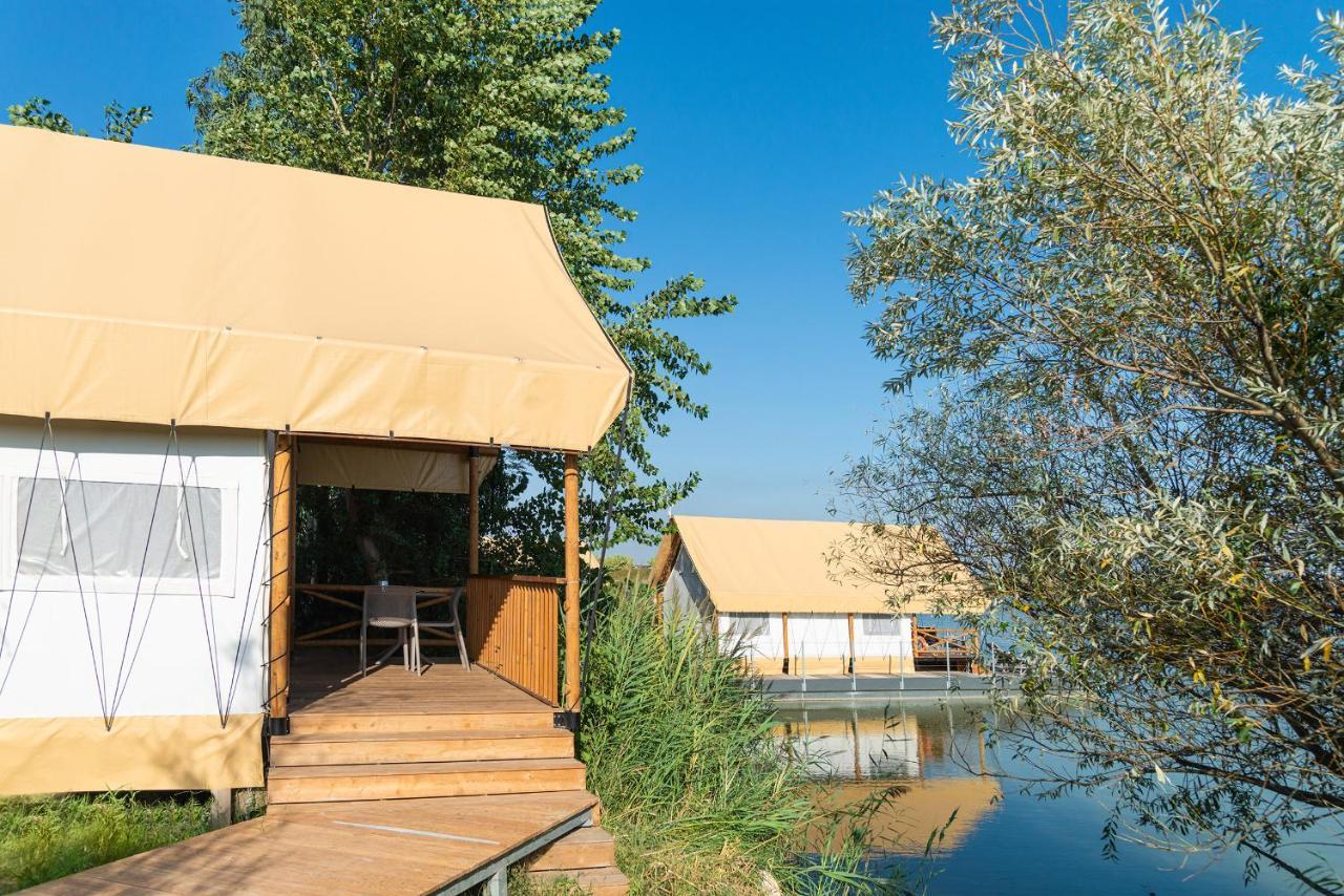 Nabi Resort Glamping & Spa Castel Volturno Exterior photo